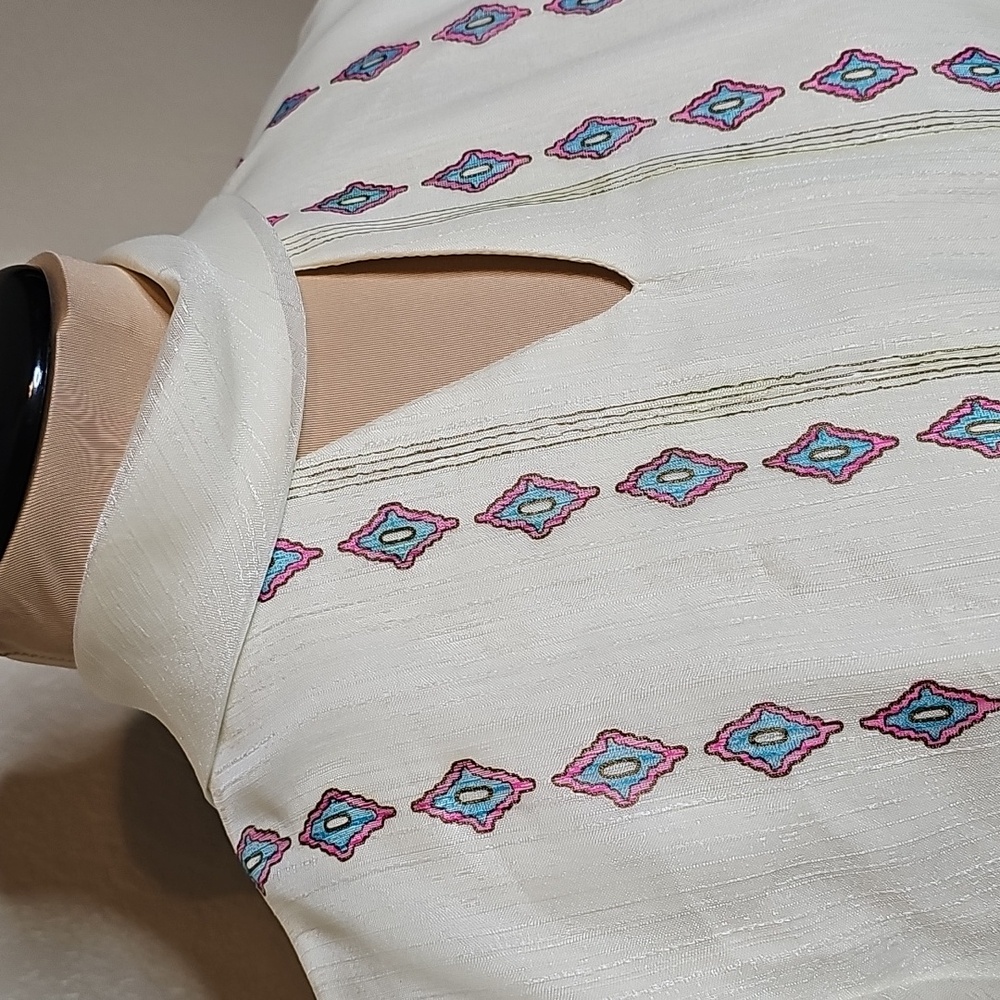 Vintage Alfred Shaheen 70s Hostess Dress Long Sleeve Maxi Custom Print Ivory 6/8 - Picture 5 of 14